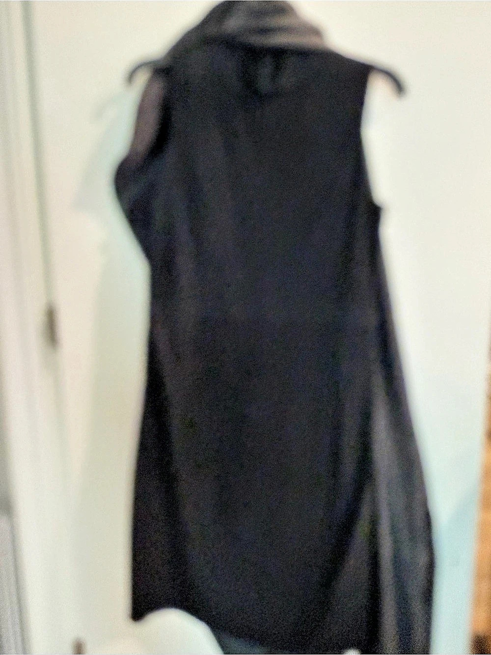 Theory Black Midi Dress Size 8 Like New